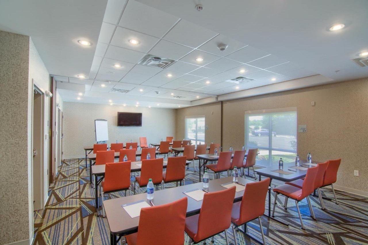 Holiday Inn Express & Suites Mobile - University Area By Ihg מראה חיצוני תמונה